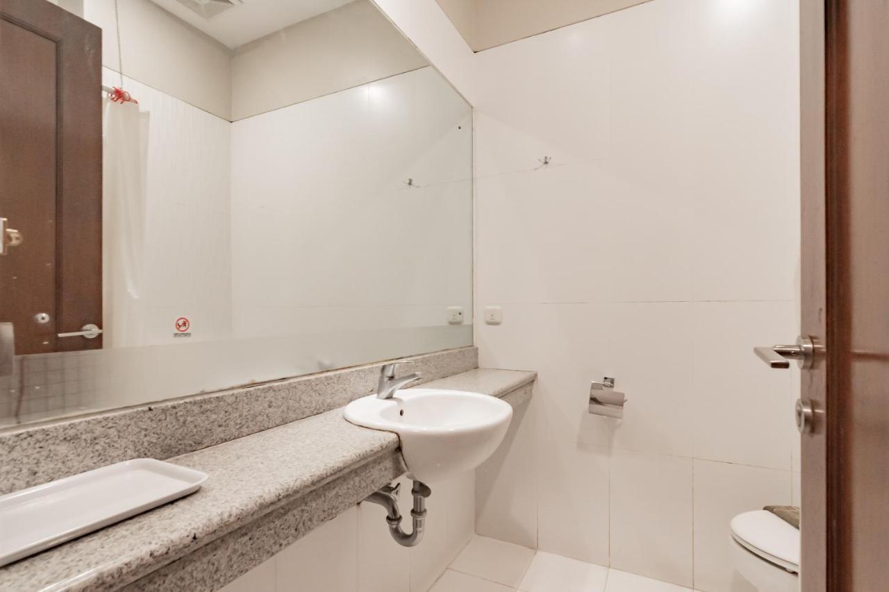 Reddoorz Near Simpang Dago 2 Hotell Bandung Rom bilde