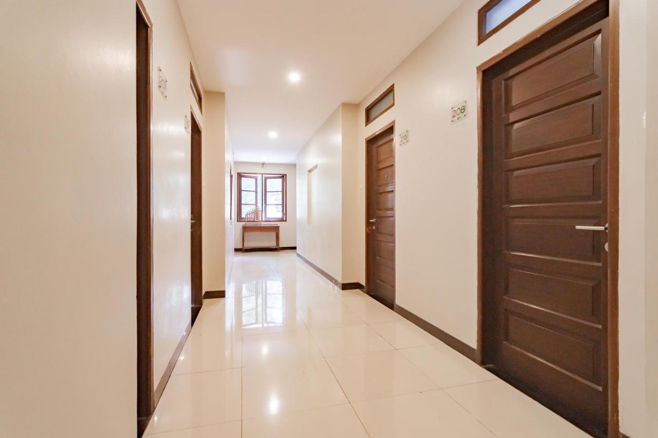 Reddoorz Near Simpang Dago 2 Hotell Bandung Eksteriør bilde