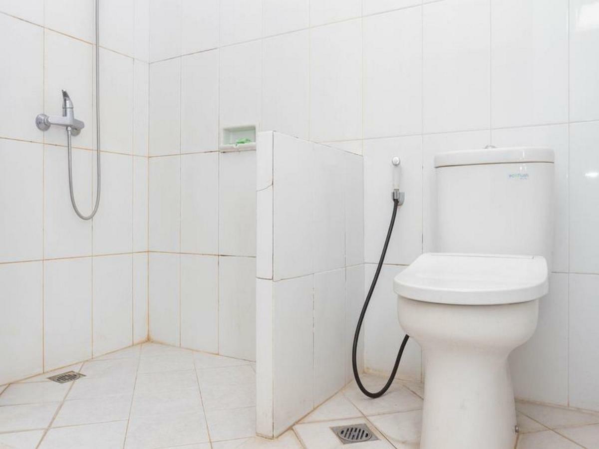 Reddoorz Near Simpang Dago 2 Hotell Bandung Eksteriør bilde