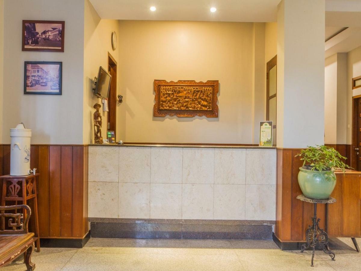 Reddoorz Near Simpang Dago 2 Hotell Bandung Eksteriør bilde